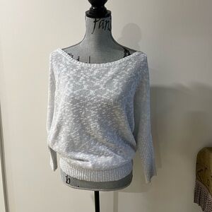 Guess Off-Shoulder Light Gray Sweater